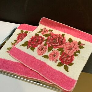 *.     Cannon Washcloth Set of 2 Pink Floral 12 X 12 each New Old Stock #1
